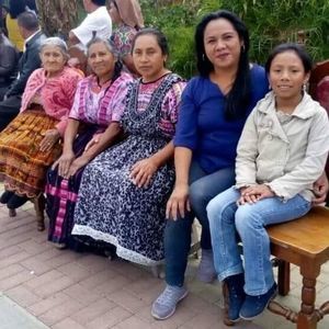 Meet your Posher, Carina